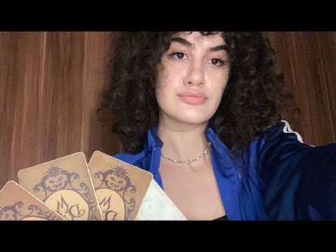 Видео: 4 королевы | новое знакомство на пороге 💘