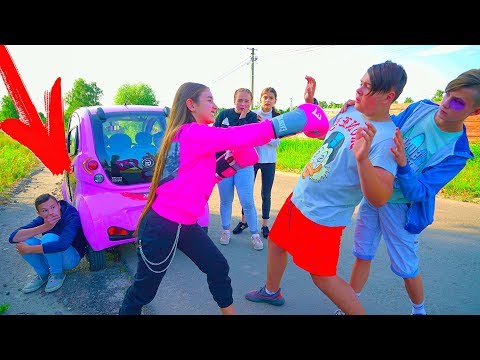 Видео: Диана ЗАЩИЩАЕТ Диму от ПЛОХИХ ПАЦАНОВ! Что НАТВОРИЛ Дима?