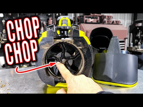 Видео: КАК ЭТО РАБОТАЕТ?! RYOBI 40V Аккумуляторный пылесос-мульчер для листьев [RY404150VNM]
