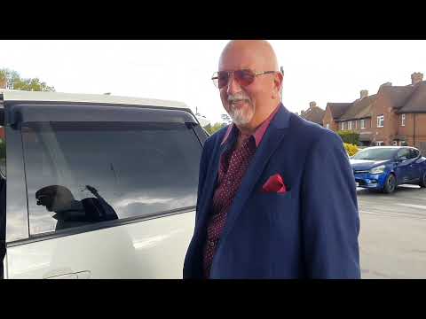 Видео: 522. КАК ОДЕВАЮТСЯ АНГЛИЧАНЕ  ИЛИ АНГЛИЙСКИЙ МУЖ МОЕЙ МАМЫ.