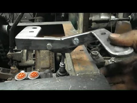 Видео: #60 Самодельный трактор.Погрузчик на гидроходу / Установка руля,распределителя и педали на ход.