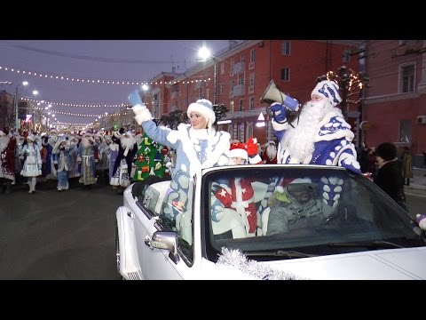 Видео: Парад Дедморозов в Рязани 2016