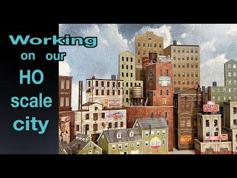 Видео: Строим городское здание масштаба HO для нашей модельной железной дороги!