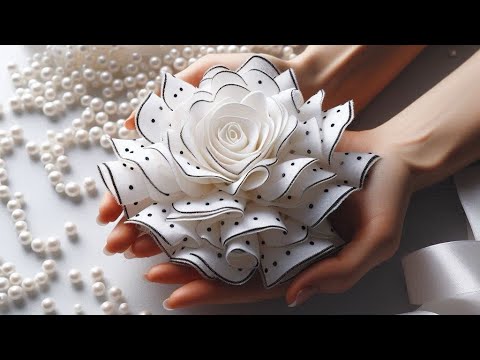 Видео: Абсолютно НОВАЯ ИДЕЯ! Без ОБМАНА - это ШЕДЕВР. Так ПРОСТО школьные Банты Вы еще не ДЕЛАЛИ.