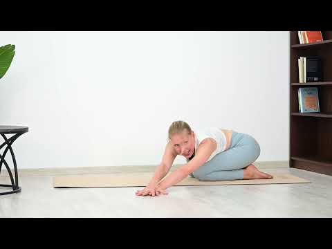 Видео: Упражнения на спину | Комплекс для здорового позвоночника