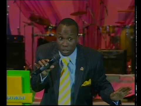 Видео: 03. 05.04.2007. 18.30. Сандей Аделаджа. Чем вы хвалитесь