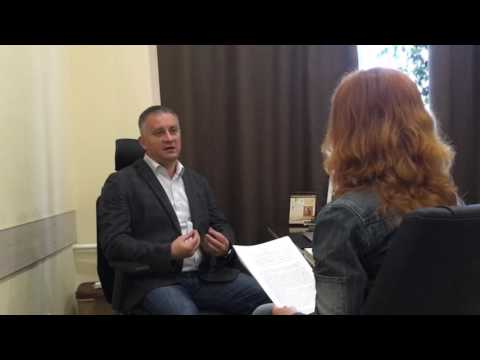 Видео: Депрессии, маскированные депрессии. Признаки и тактика. Серия "Просто о сложном"