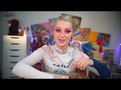 Видео: КРУТЫЕ ПОКУПКИ КОСМЕТИКИ  В ЗОЛОТОМ ЯБЛОКЕ потралила 26к!  много люкса уход