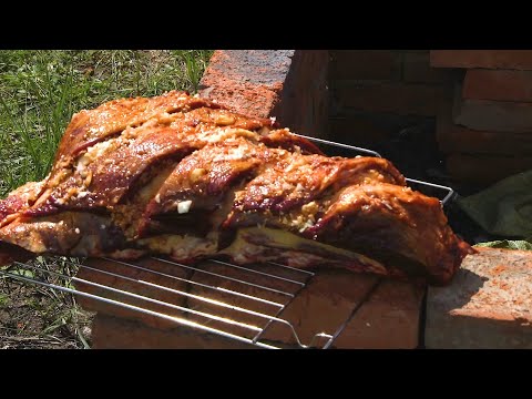 Видео: Шатсан үхрийн өвчүү - Аялагчид /Burnt beef Brisket/ #food