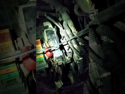 Видео: пежо боксер не заводиться#не крутит стартер пежо боксер