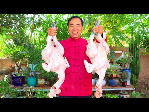 Видео: 2 огромных петуха, жареных во фритюре с безумно острым перцем! Лучшая закуска к напиткам