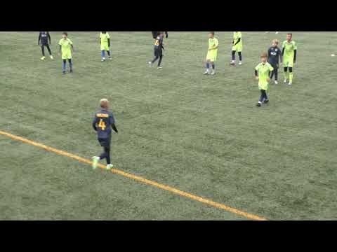 Видео: 8 + 1 | 2012/2013 | КДЮСШ 4 vs Металіст 2014-2 | Superleague | ХАРКІВ | 25.10.2025