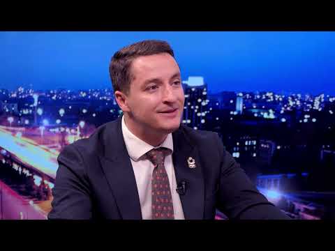 Видео: Явор Божанков:  #Пеевски и #Борисов отварят вратата на #Радев