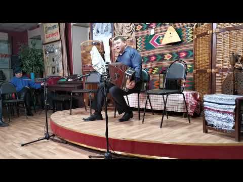 Видео: Музей русской гармоники Альфреда Мирека, Гармонист Александр Ланин