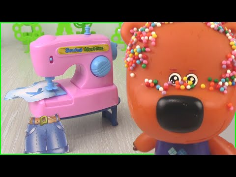 Видео: Кеша в ШАРИКАХ Слушает Музыку и на Работе! Сборник Мультиков с игрушками Ми-ми-мишки