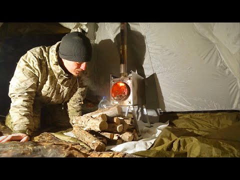 Видео: ЗИМНЯЯ РЫБАЛКА С НОЧЁВКОЙ В ПАЛАТКЕ. Жерлицы на щуку, ночной трофей.