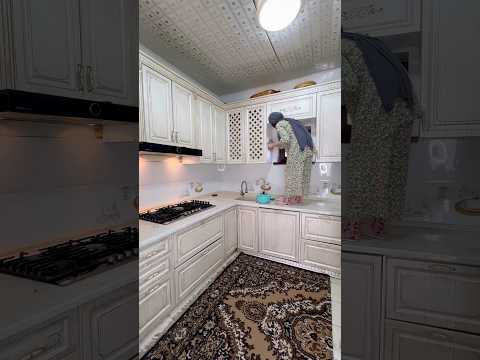 Видео: Встречаю гостей. Накрыла шикарный дастархан, заказала чайный сет Татти Шай, как все было вкусно