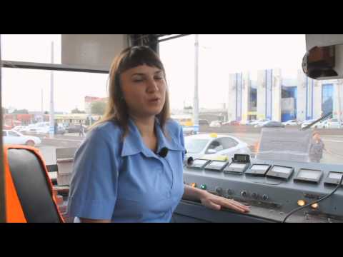 Видео: Страна труда. Водитель трамвая-кафе