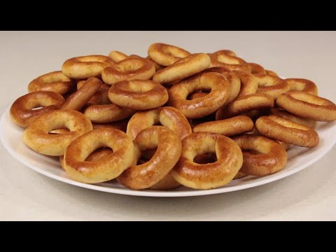 Видео: Давно Хотела Их Приготовить! Хрустящие СУШКИ НА СГУЩЕНКЕ!  Простой Рецепт Вкусных Домашних Сушек!