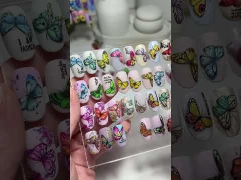 Видео: Б А Б О Ч К А   гель лаком на ногтях с раскраской OUTLINE 👌💯💕