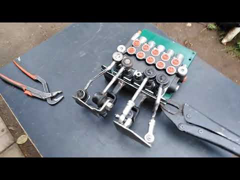 Видео: Самодельный джойстик на гидравлику. Homemade joystick for hydraulic valve.