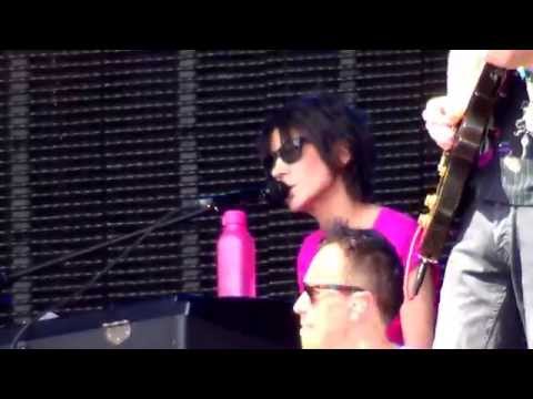 Видео: Выступление "Учпочмак" на "Субботнике" 05.07.14 в Москве.