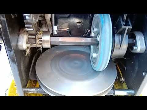 Видео: полиуретановое фрикционное кольцо для снегоуборщика