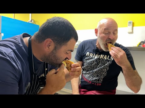 Видео: Приехал в Москву Сделать Вкусную Пиццу! Рецепт Пиццы и Шашлыка по Московски👍