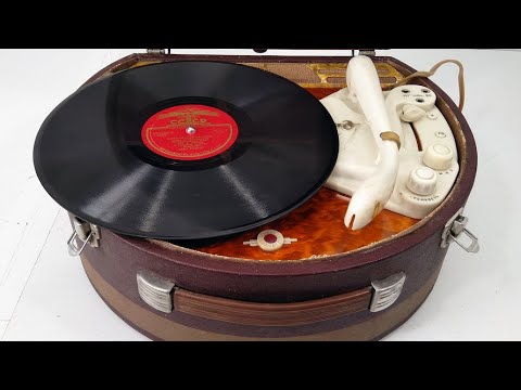 Видео: Электрофон сетевой ламповый (радиограммофон) "ВОЛГА"