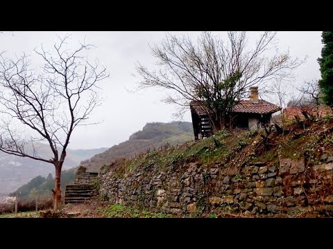 Видео: Restoring an abandoned house in the Bulgarian mountains | Реставрация на изоставена къща в планината