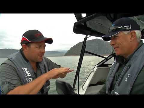 Видео: Плавучий дом на озере Эйлдон