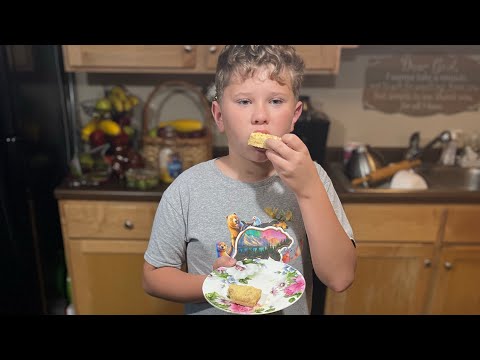 Видео: как сделать песочное пирожное.