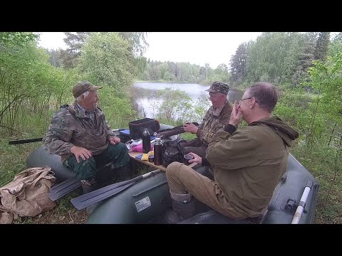 Видео: КУРЬЯ В МАЕ. ОТОРВАЛИСЬ НА ПОПЛАВОК. (День1)