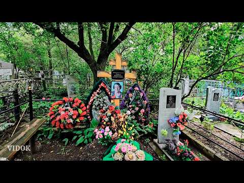 Видео: Молодые ДВА БРАТА НА ЭТОМ КЛАДБИЩЕ - ТРАГИЧЕСКИ ПОГИБЛИ. г. Петропавловск