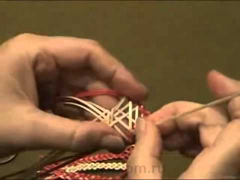 Видео: Плетение из соломы Лист двухцветный.mp4