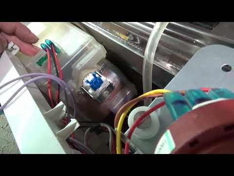 Видео: Ремонт посудомойки не берёт соль белый налёт на посуде