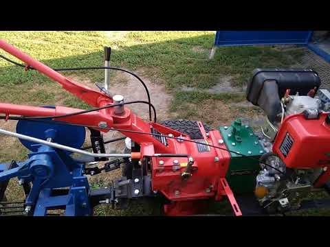 Видео: 5# Картофелекопалка Полтавская с мотоблоком 105 и уборка картошки 03.09.2018