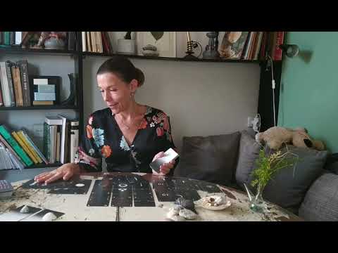 Видео: 🔥 Какого от него ждать подвоха. Гадание таро онлайн