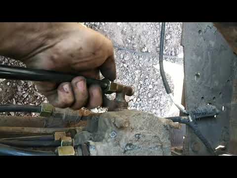 Видео: Установка двухпроводного крана (кран управления тормозами прицепа) на КамАЗ 5511. Или