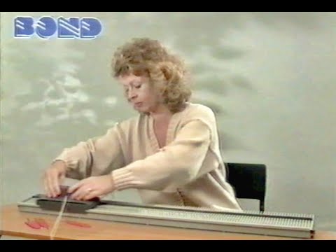 Видео: Быстрый способ вязания на настольной машине BOND Classic