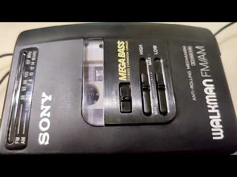 Видео: Кассетный плеер Sony wm-fx19. Распаковка, профилактика, тест.
