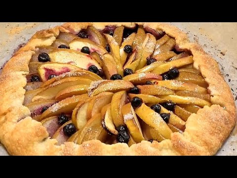 Видео: Быстрая летняя выпечка. Фруктовая галетта / Fruit Galette