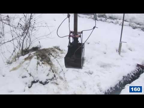 Видео: Самодельный грейфер для копания канав