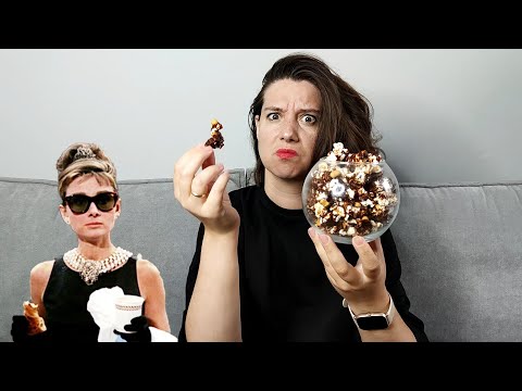 Видео: Чем завтракают в "Завтраке у Тиффани"? | История карамельного попкорна