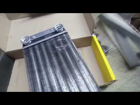 Видео: ГазонНекст замена печки, ( радиатор отопителя салона).