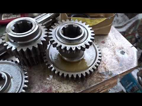 Видео: дефектовка КПП трактора Т 25\/defective gearbox of tractor T 25