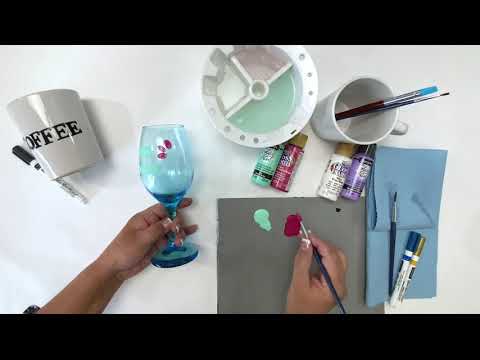 Видео: Искусство для всех — За пределами основ — Роспись по стеклу | DecoArt®