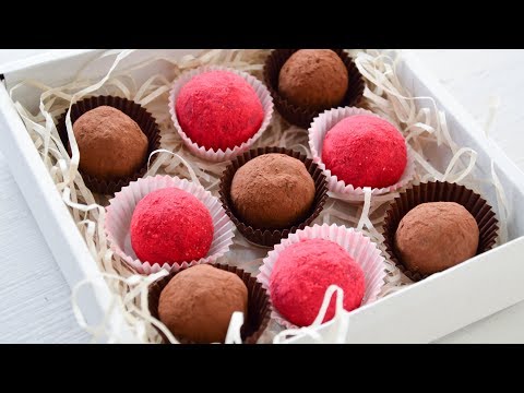 Видео: Трюфели ☆ Малиновые и шоколадные ☆ Chocolate truffles