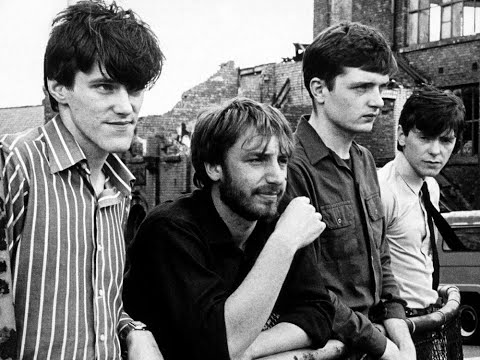 Видео: Трагическая история Иэна Кёртиса и Joy Division