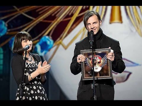 Видео: Церемония вручения премии «Золотая Маска» 2015. Триумф «Королевы индейцев»